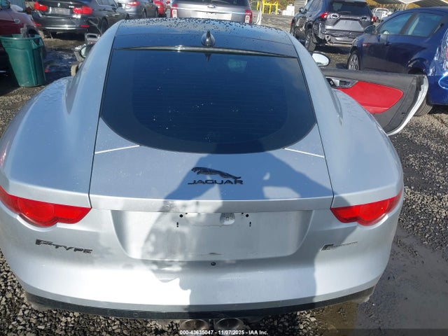2017 JAGUAR F-TYPE SAJWA6ATXH8K42232 Photo 7