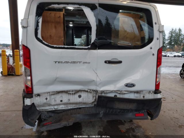 2019 FORD TRANSIT-250 1FTYR1ZM2KKB00791 Photo 5