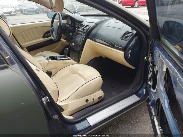 2007 MASERATI QUATTROPORTE ZAMFE39A470031525 Photo 4