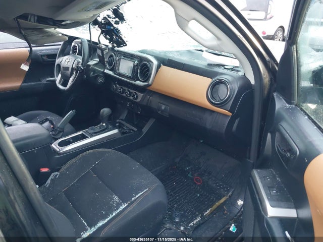 3TMCZ5AN6JM164183 Toyota Tacoma Sr5 V6
