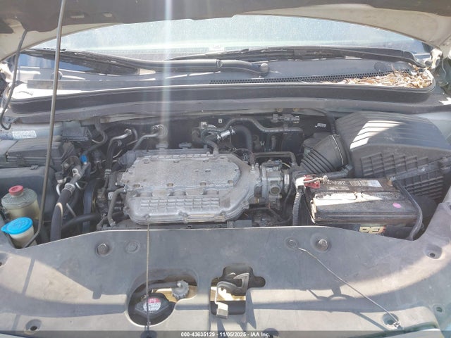 43635129 :رقم المزاد ، 5FNRL38746B048452 vin ، 2006 Honda Odyssey Ex-l مزاد بيع