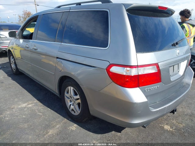 43635129 :رقم المزاد ، 5FNRL38746B048452 vin ، 2006 Honda Odyssey Ex-l مزاد بيع