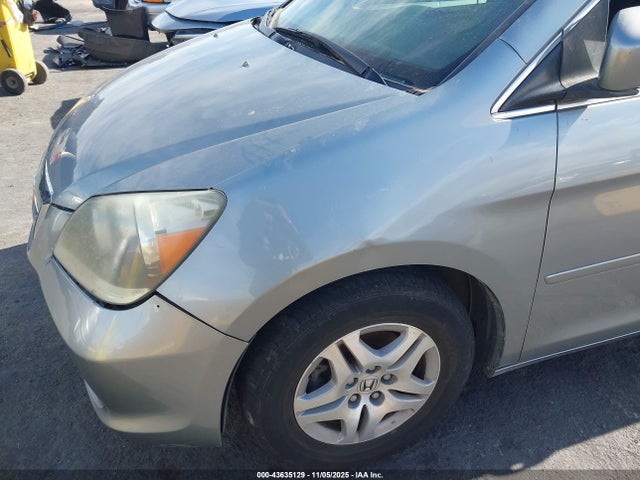 43635129 :رقم المزاد ، 5FNRL38746B048452 vin ، 2006 Honda Odyssey Ex-l مزاد بيع