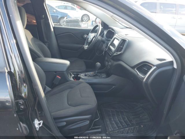 2020 JEEP CHEROKEE 1C4PJLCB8LD503766 Photo 4