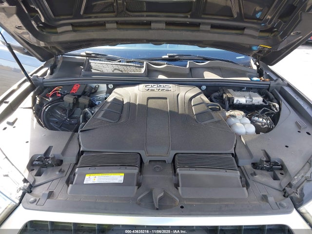 2019 AUDI Q7 WA1AAAF79KD003612 Photo 9