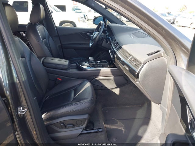 2019 AUDI Q7 WA1AAAF79KD003612 Photo 4
