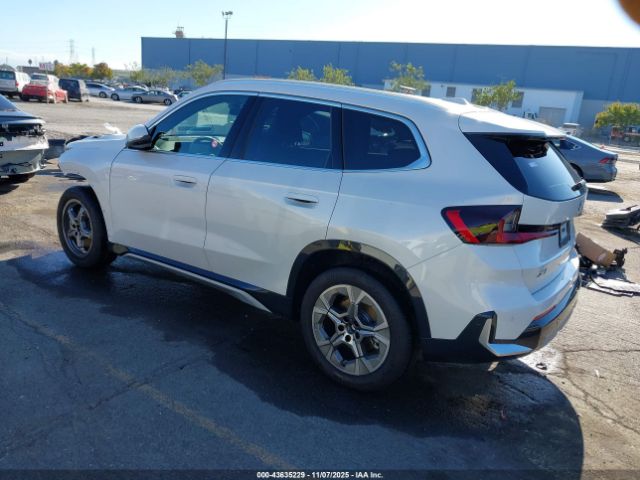 2025 BMW X1 WBX73EF02S5288879 Photo 2
