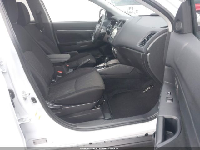 2025 MITSUBISHI OUTLANDER SPORT JA4ARUAU2SU004043 Photo 4