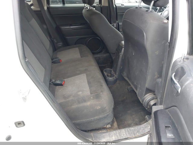 Jeep Compass Sport 2016 1C4NJCBA3GD648798 Image 8