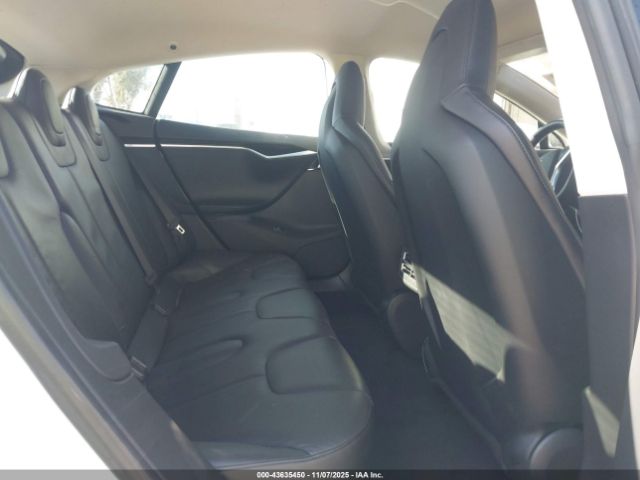 2014 TESLA MODEL S 5YJSA1S16EFP52215 Photo 7