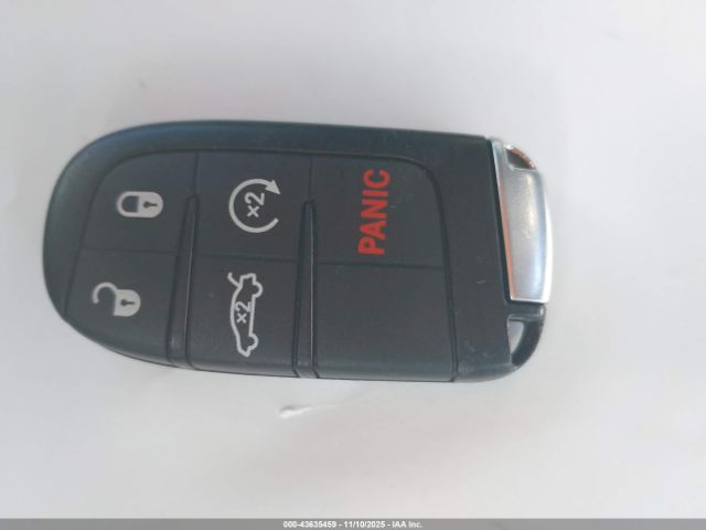 2017 CHRYSLER 300 2C3CCABG9HH664863 Photo 10