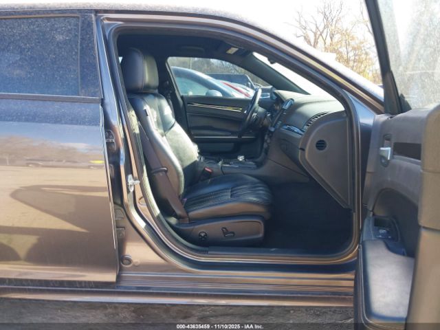 2017 CHRYSLER 300 2C3CCABG9HH664863 Photo 4