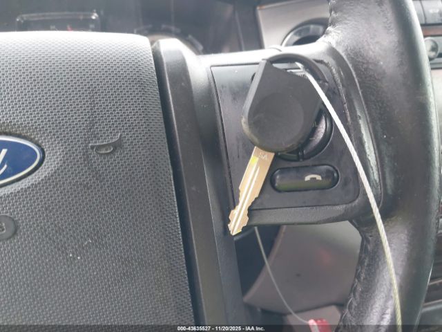 2010 FORD EXPEDITION 1FMJU1K50AEA81833 Photo 10