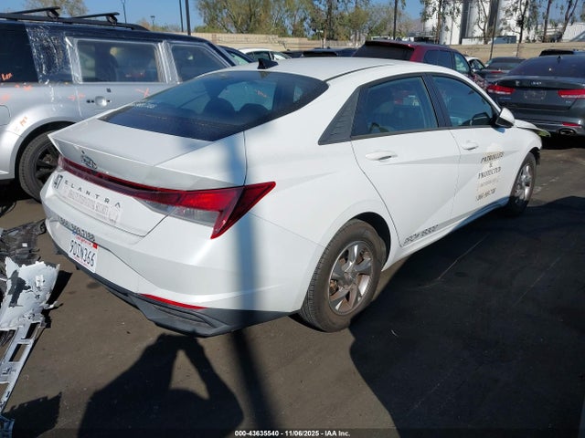 Hyundai ELANTRA SE 2022 5NPLL4AG2NH053235 Image 4