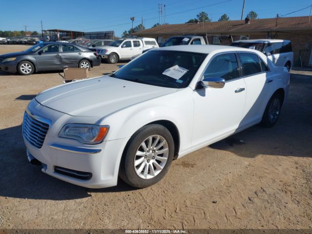 2013 CHRYSLER 300 2C3CCAAG9DH577637 Photo 1