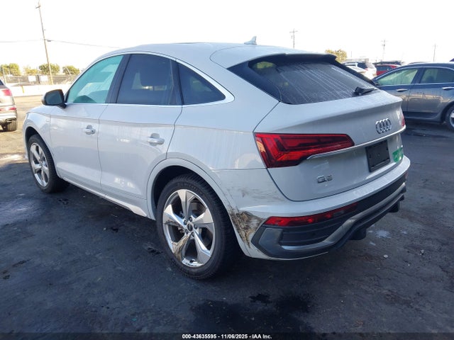 2021 AUDI Q5 SPORTBACK WA15AAFY1M2083030 Photo 2
