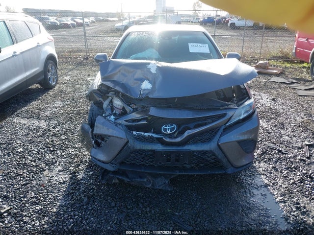 4T1B11HK4JU128765 Toyota CAMRY SE
