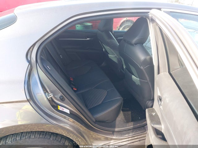 4T1B11HK4JU128765 Toyota CAMRY SE
