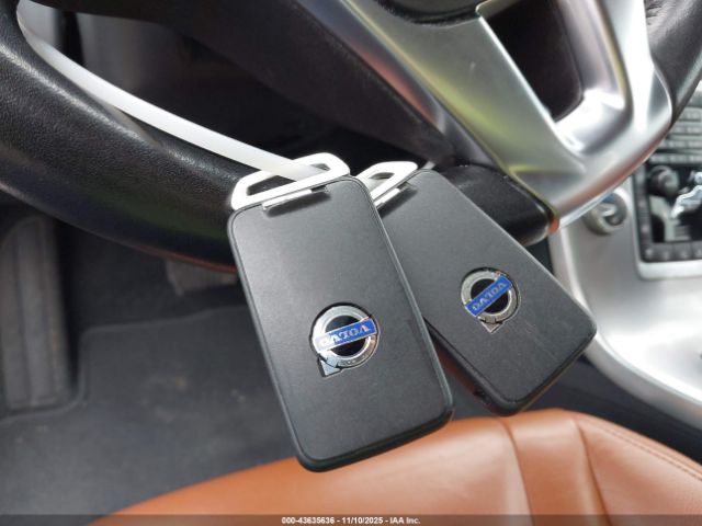 2017 VOLVO S60 INSCRIPTION LYV402TM3HB153126 Photo 10