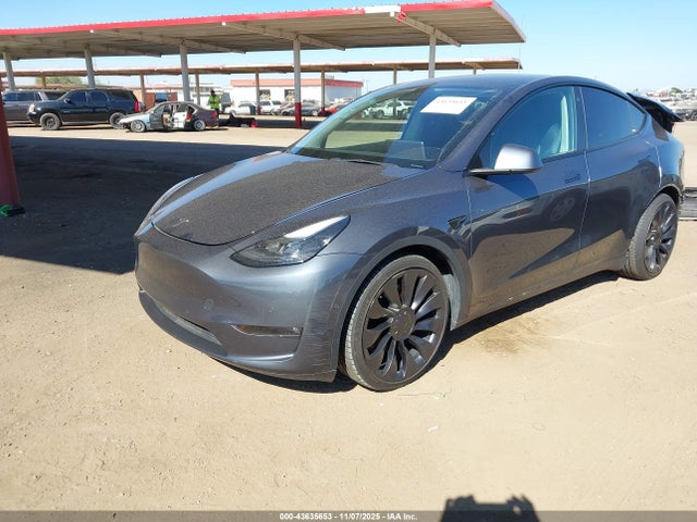 7SAYGDEF7NF347890 Tesla Model Y Performance Dual Motor All-wheel Drive