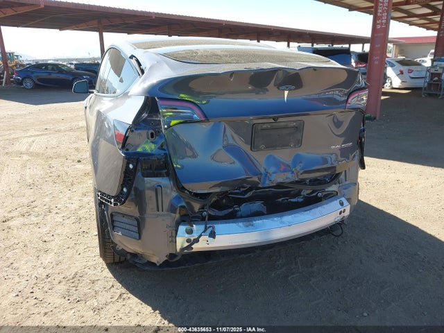 7SAYGDEF7NF347890 Tesla Model Y Performance Dual Motor All-wheel Drive