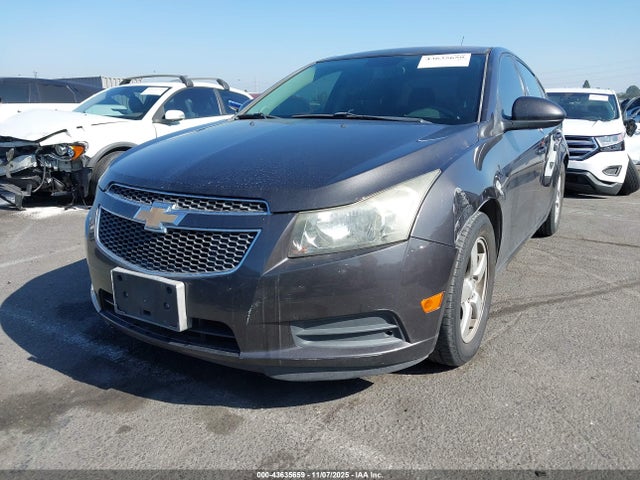 1G1PC5SB8E7216283 Chevrolet Cruze 1lt Auto
