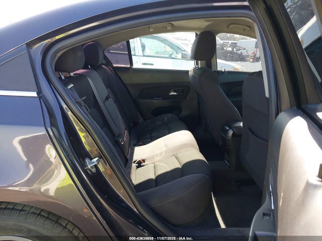 1G1PC5SB8E7216283 Chevrolet Cruze 1lt Auto