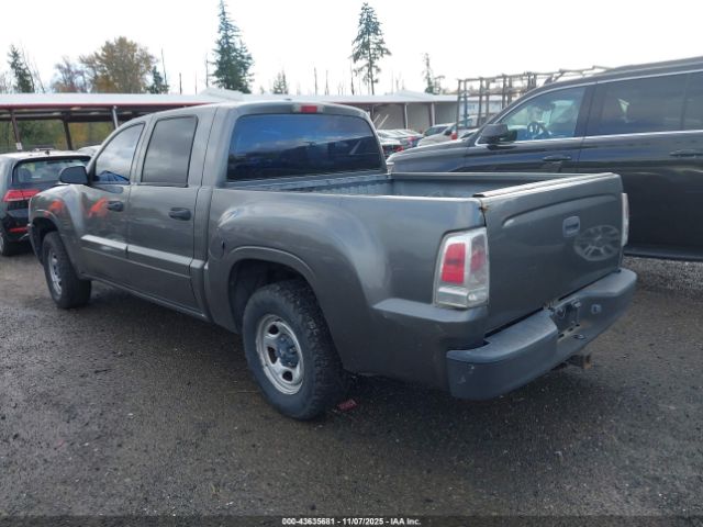2007 MITSUBISHI RAIDER 1Z7HT28K57S266113 Photo 2