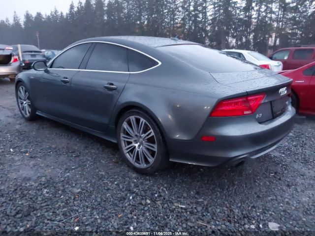 2013 AUDI A7 WAU3GAFC5DN103503 Photo 2