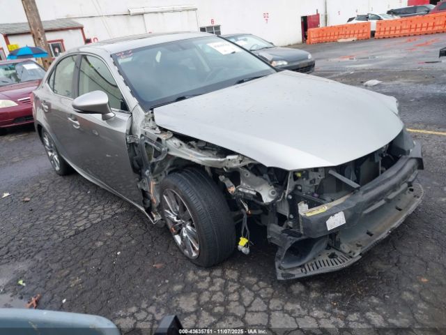 2016 LEXUS IS 200T JTHBA1D23G5025137
