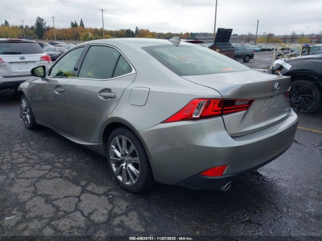 2016 LEXUS IS 200T JTHBA1D23G5025137 Photo 2