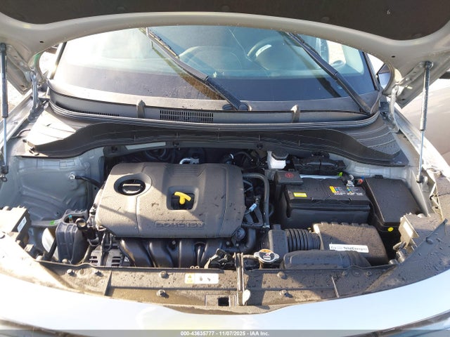 KNDJ23AU6R7240353 KIA SOUL LX