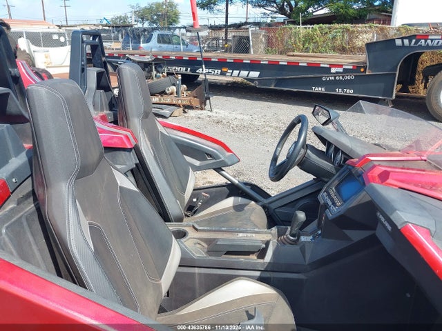 2018 POLARIS SLINGSHOT 57XAAPFA5J8127914 Photo 4