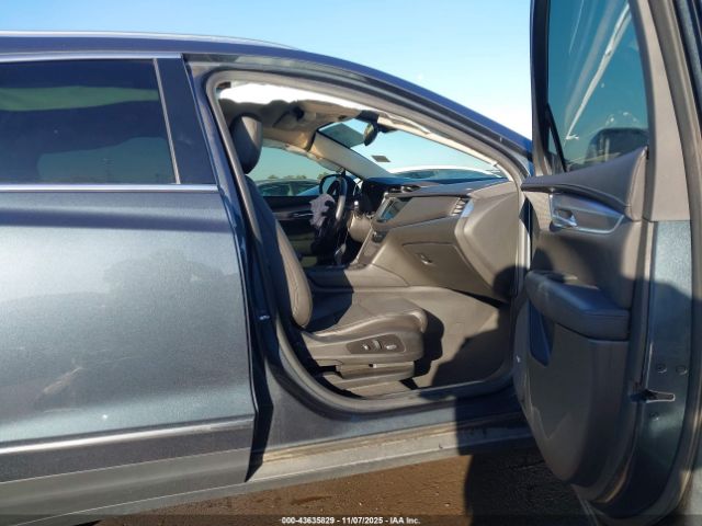 2019 CADILLAC XT5 1GYKNCRS8KZ271705 Photo 4