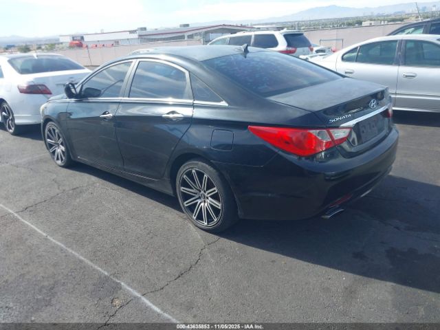 2011 HYUNDAI SONATA 5NPEC4AC9BH163474 Photo 2
