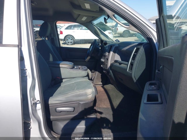 43635906 :رقم المزاد ، 1C6RR7KT3ES461628 vin ، 2014 Ram 1500 Tradesman مزاد بيع