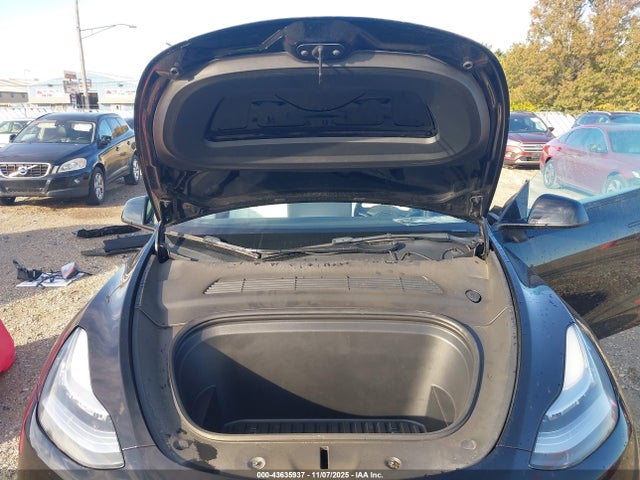 43635937 :رقم المزاد ، 5YJYGDEE6MF258413 vin ، 2021 Tesla Model Y Long Range Dual Motor All-wheel Drive مزاد بيع