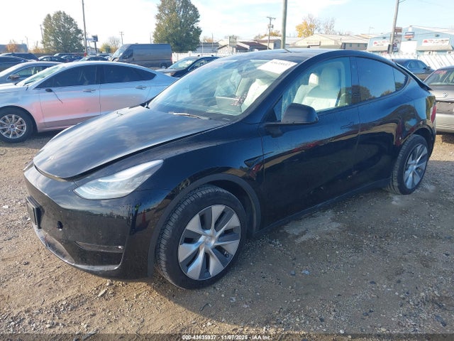 2021 Tesla Model Y Long Range Dual Motor All-wheel Drive მანქანა იყიდება აუქციონზე, vin: 5YJYGDEE6MF258413, აუქციონის ნომერი: 43635937