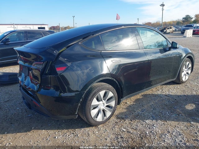 2021 Tesla Model Y Long Range Dual Motor All-wheel Drive მანქანა იყიდება აუქციონზე, vin: 5YJYGDEE6MF258413, აუქციონის ნომერი: 43635937