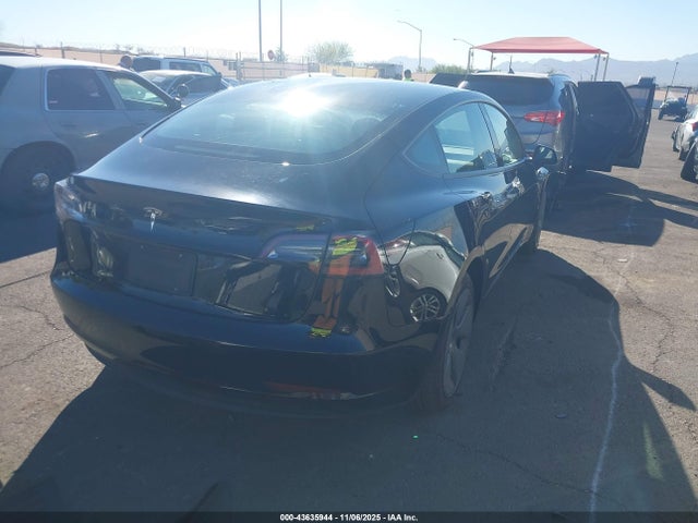2022 TESLA MODEL 3 5YJ3E1EA8NF246468 Photo 3