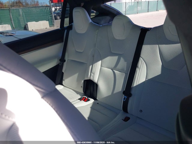2026 TESLA MODEL X 7SAXCDE51TF475103 Photo 7