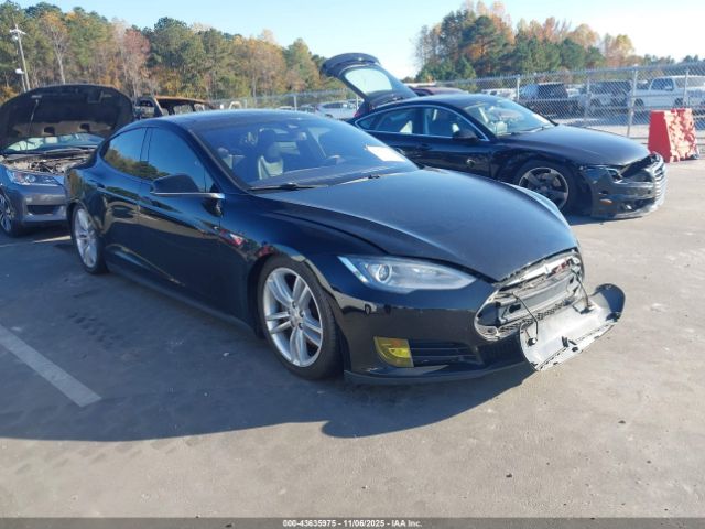 2015 TESLA MODEL S 5YJSA1H28FFP77263