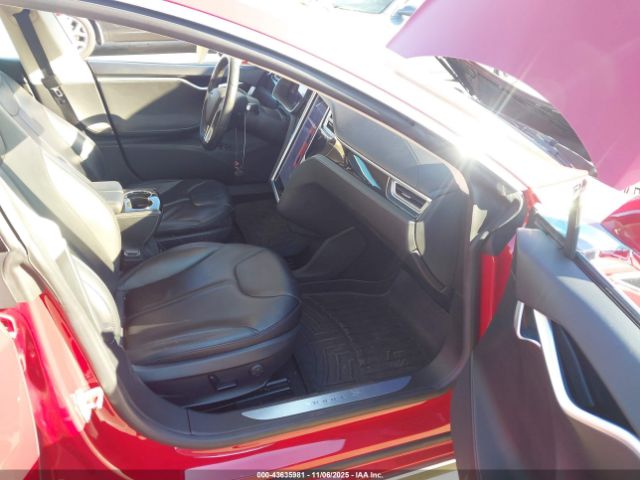 2015 TESLA MODEL S 5YJSA1H28FFP69387 Photo 4