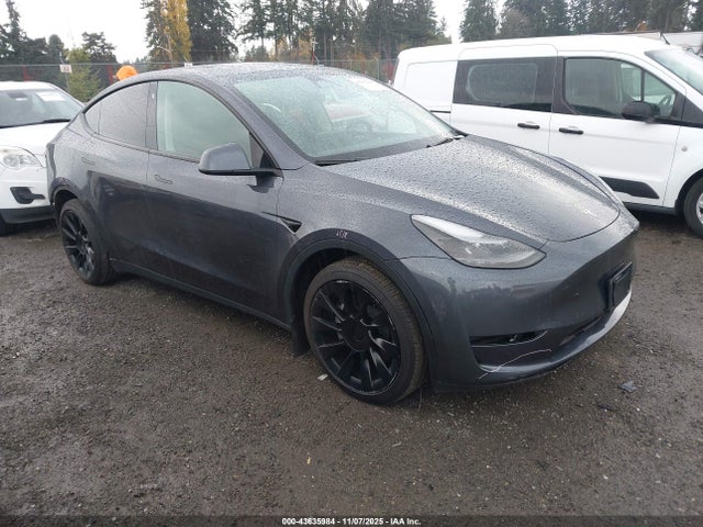 2023 TESLA MODEL Y 7SAYGAEE5PF760464 Photo 0