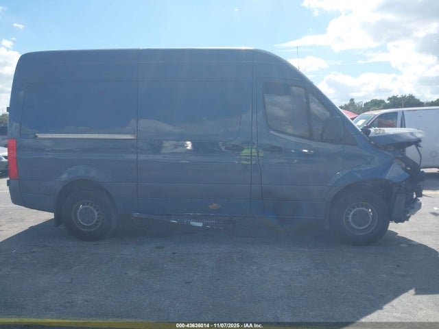 2019 Mercedes-benz Sprinter 2500 Standard Roof V6 მანქანა იყიდება აუქციონზე, vin: WD4PF0CD5KT003981, აუქციონის ნომერი: 43636014