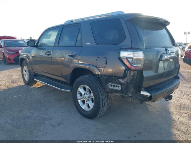 2015 TOYOTA 4RUNNER JTEZU5JR9F5085966 Photo 2
