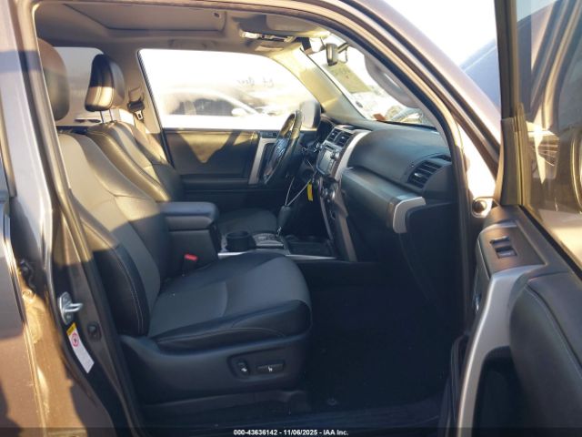 2015 TOYOTA 4RUNNER JTEZU5JR9F5085966 Photo 4