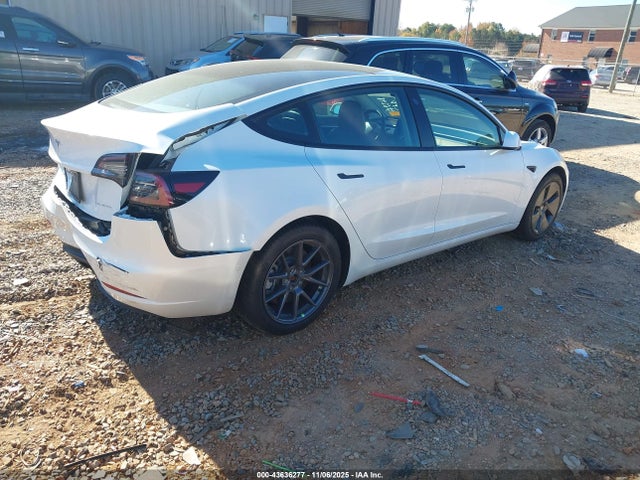 5YJ3E1EB1NF172979 Tesla Model 3 Long Range Dual Motor All-wheel Drive