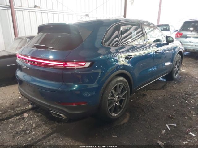 2024 PORSCHE CAYENNE WP1AA2AY1RDA02233 Photo 3