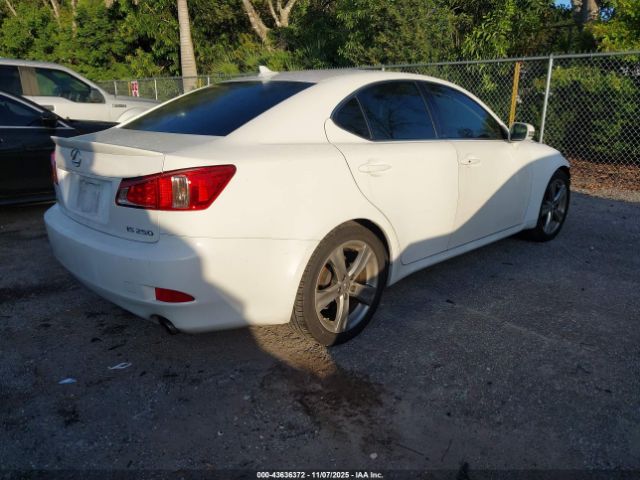 2012 LEXUS IS 250 JTHBF5C29C5183812 Photo 3